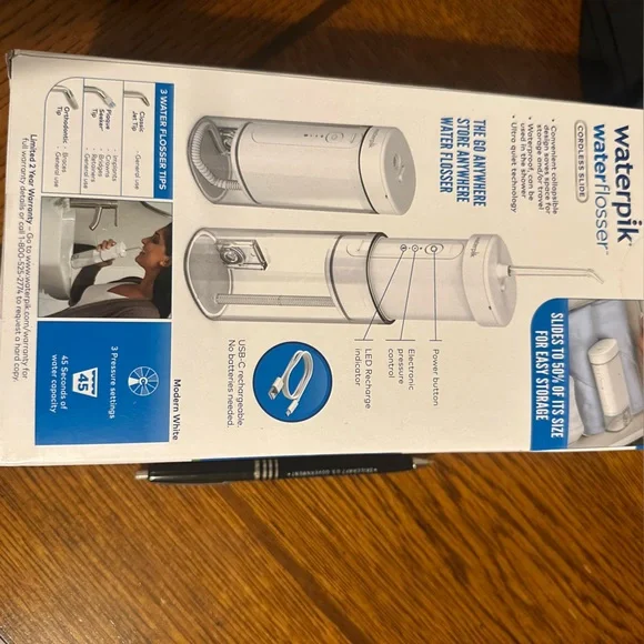 Nib Waterpik Cordless Slide Water Flosser - White - Picture 2 of 4